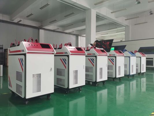 50HZ 6 মিমি 1000W হ্যান্ডহেল্ড লেজার ওয়েলডার সময় শক্তি বিভাজন