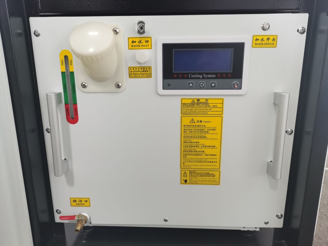 1000W 1080nm হ্যান্ডহেল্ড লেজার ওয়েল্ডার 6 মোড এরগোনমিক ডিজাইন