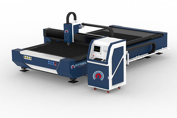 Raytools 3000 × 1500mm ফাইবার লেজার কাটিং মেশিন 1000W Cypcut CNC
